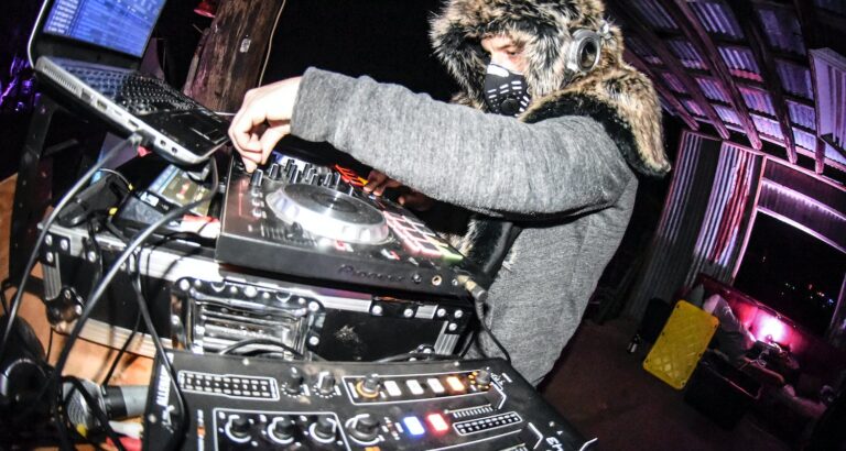 Find The Best Advice For Downloading Music Right Here
